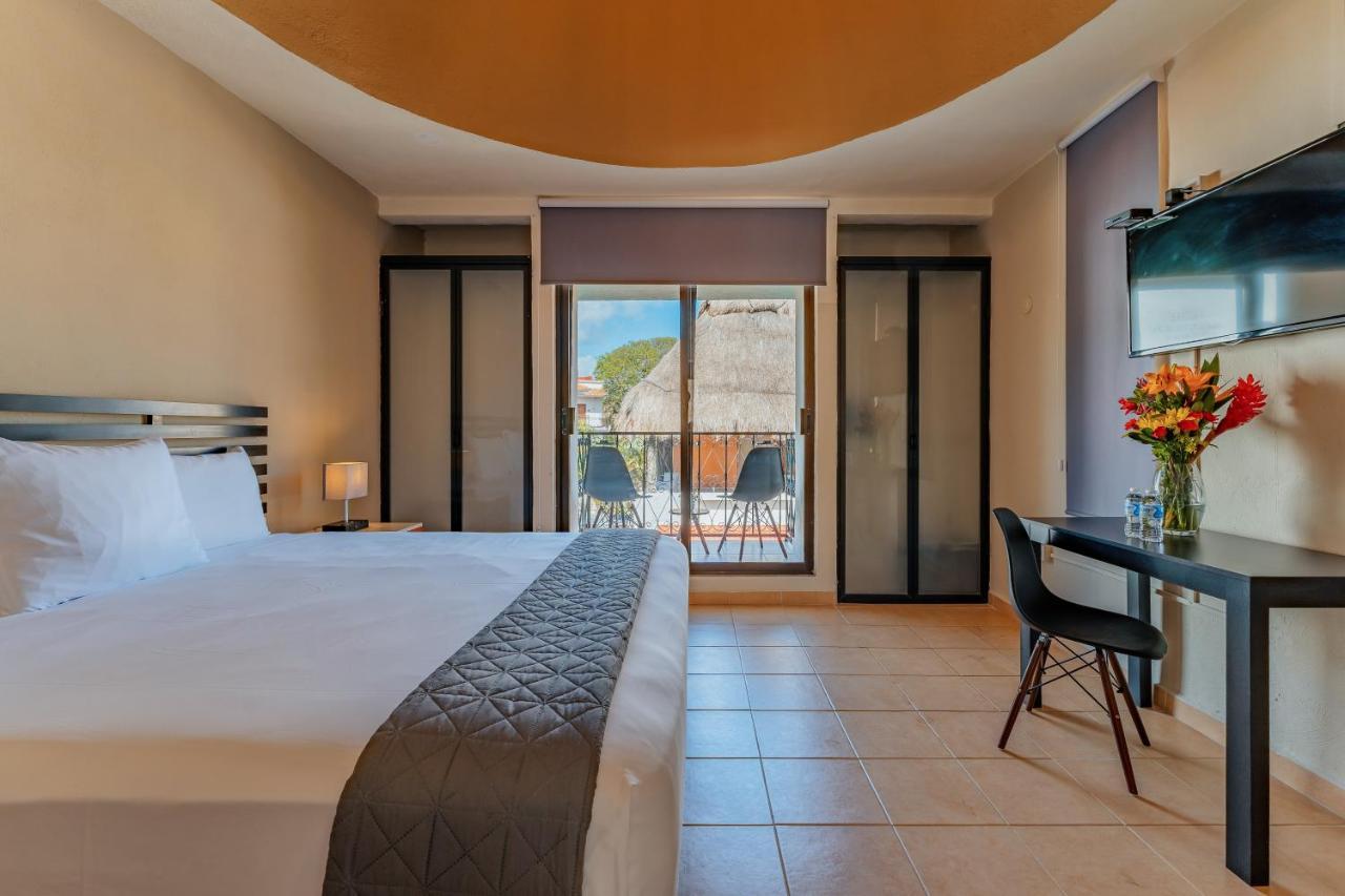 Hotel Brisas 5A Av, Playa Del Carmen Exterior photo
